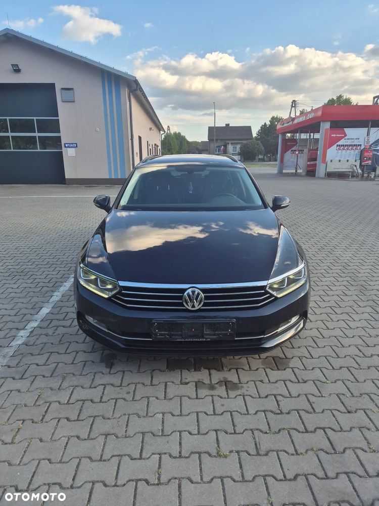 Volkswagen Passat 2.0 TDI (BlueMotion Technology) Comfortline - 1