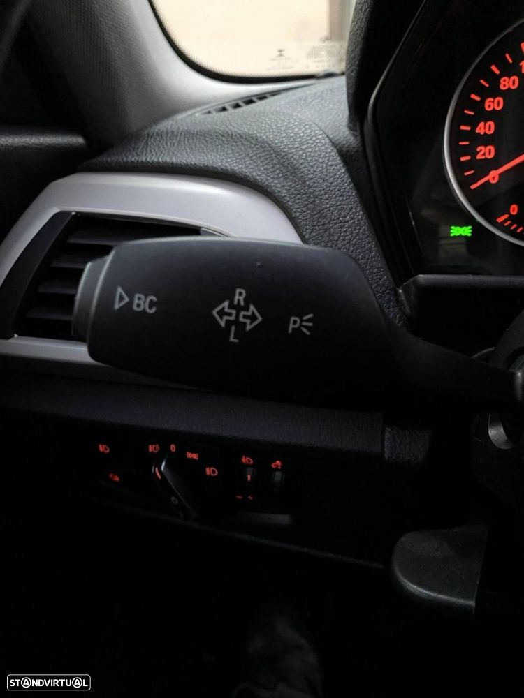 BMW 116 d EfficientDynamics Edition - 29