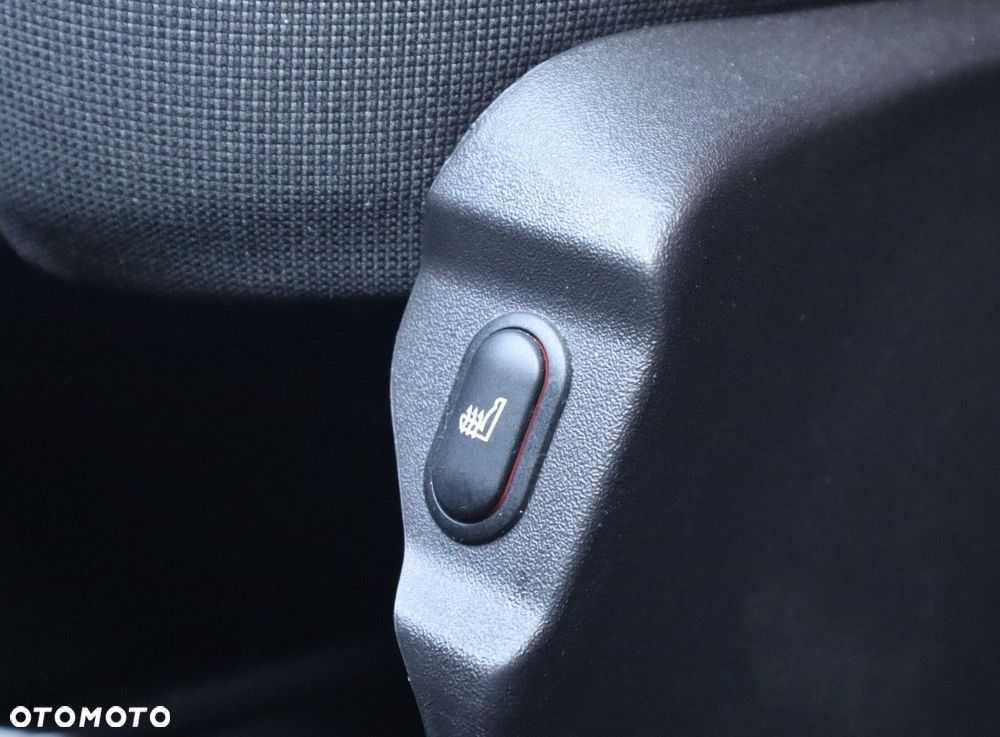 Ford Tourneo Custom 310 L2H1 VA Titanium - 19