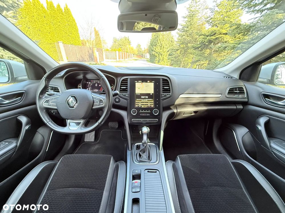 Renault Megane TCe 140 GPF EDC INTENS - 19