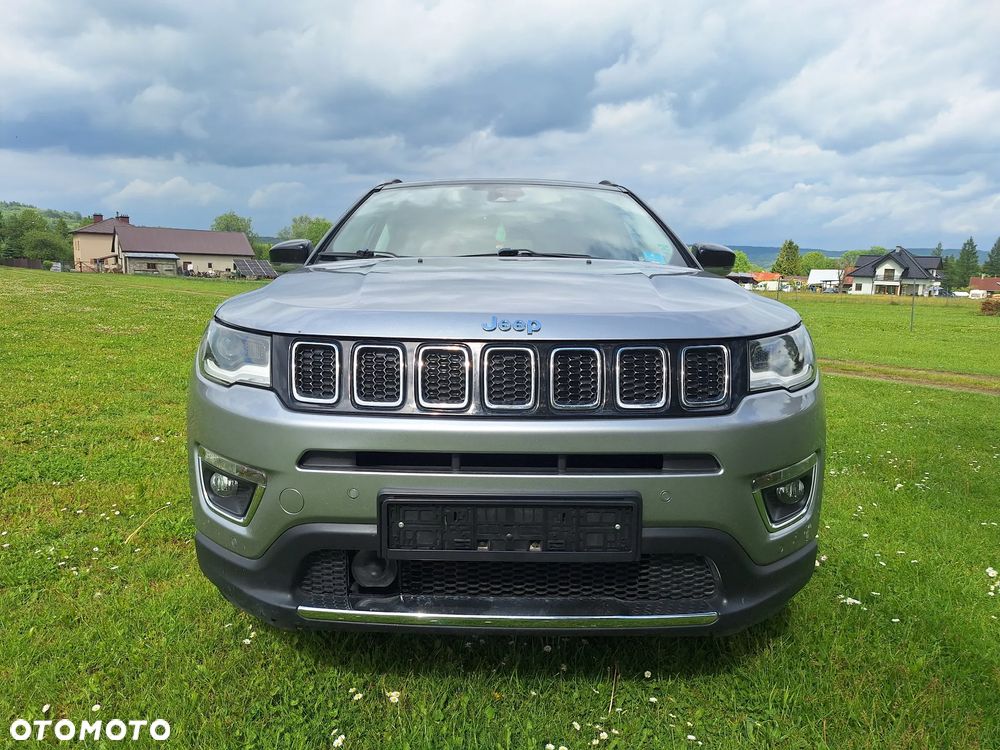 Jeep Compass - 2