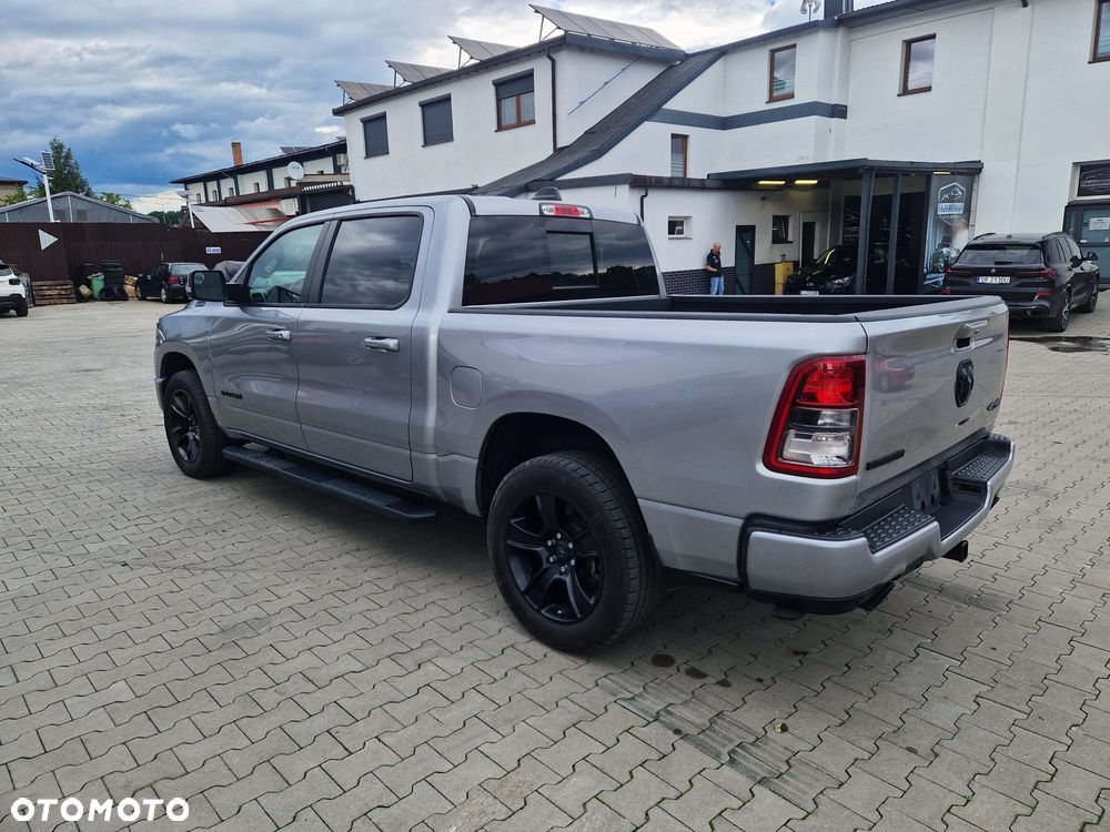 Dodge RAM - 6