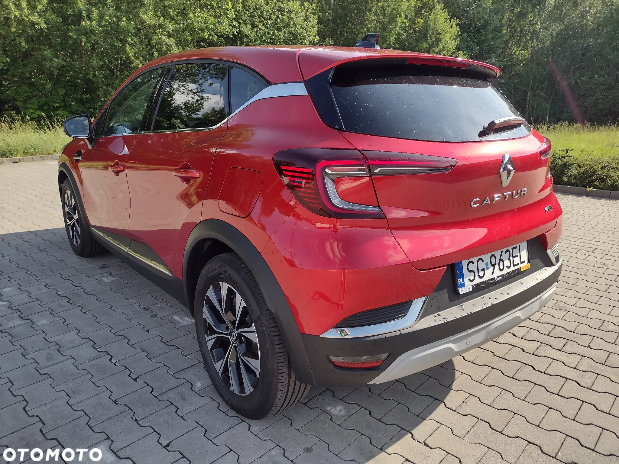 Renault Captur 1.6 E-TECH Full Hybrid 145 E-Tech Engineered - 4