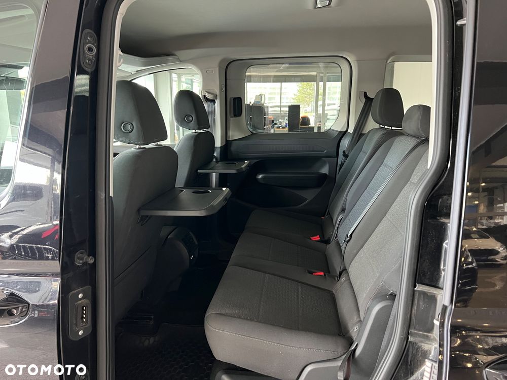 Ford Tourneo Connect 2.0 EcoBlue Titanium AWD - 33