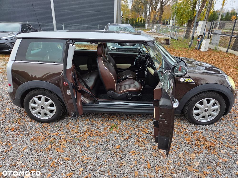 MINI Clubman Cooper D - 14
