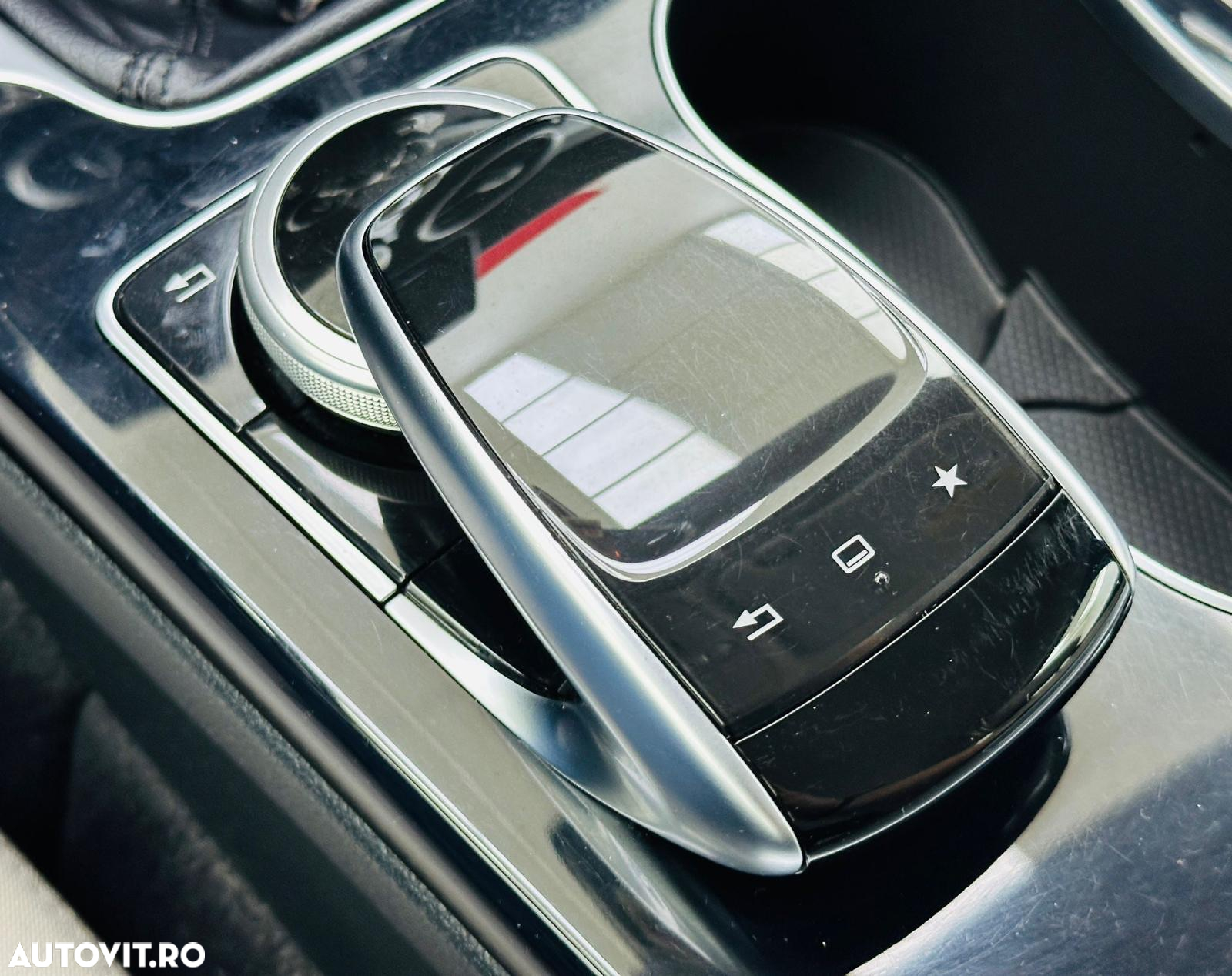 Mercedes-Benz C - 30