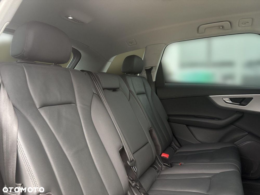 Audi Q7 - 32