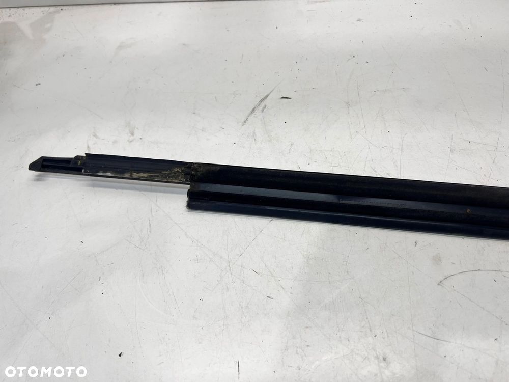 LISTWA CHROM DRZWI PRAWY PRZÓD AUDI A3 8V SEDAN 8V5853284 - 10