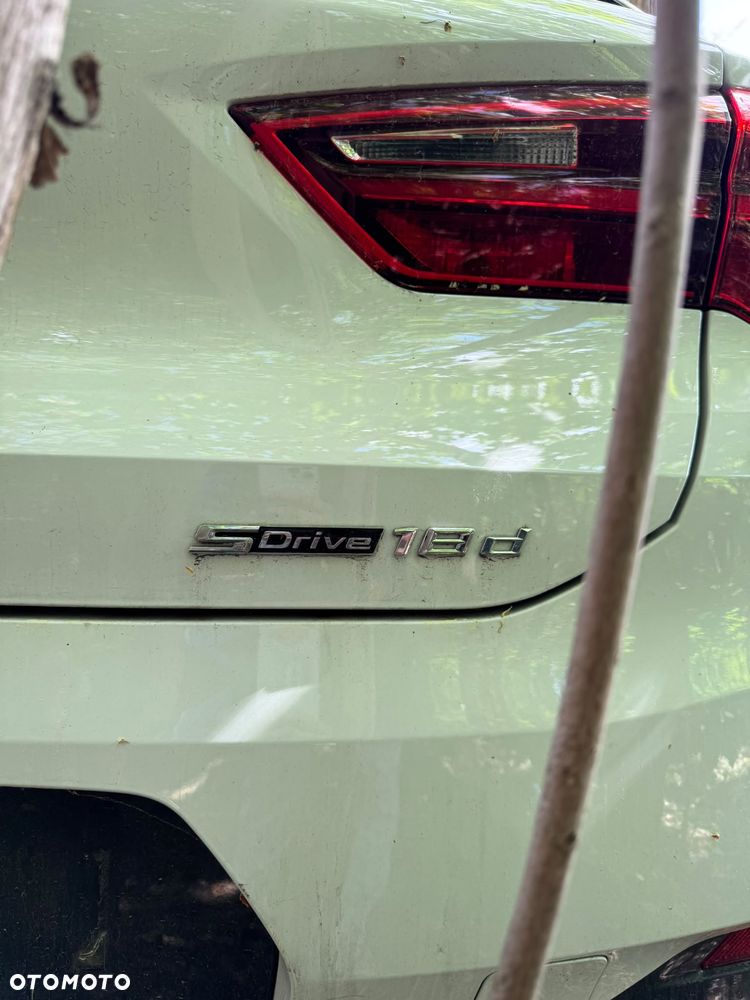 BMW X2 sDrive18d sport - 9