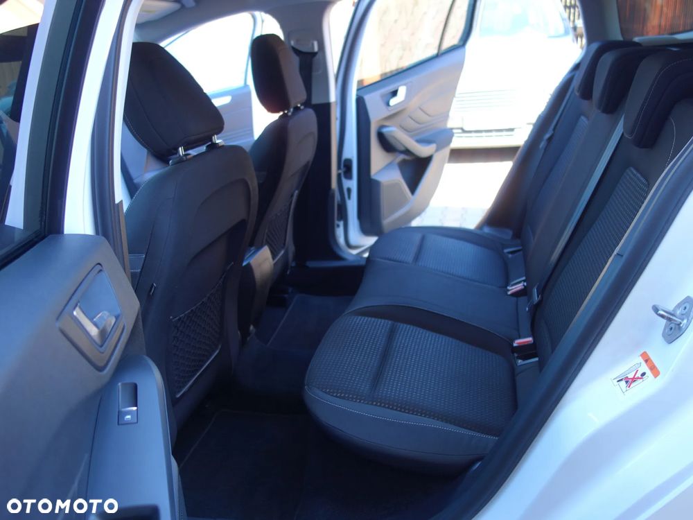 Ford Focus 1.5 EcoBlue STart-Stopp-System TITANIUM - 21