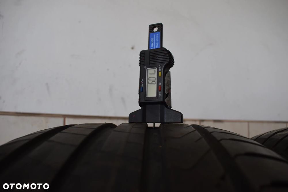 R21 255/40 Pirelli Scorpion Seal Inside AO - 5