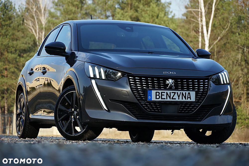 Peugeot 208 PureTech 100 EAT8 GT Pack - 11