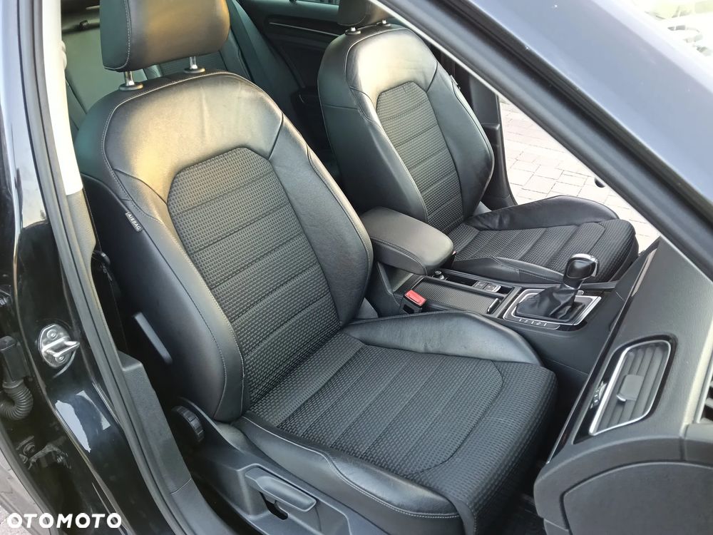 Volkswagen Golf 2.0 TDI SCR DSG Highline - 30