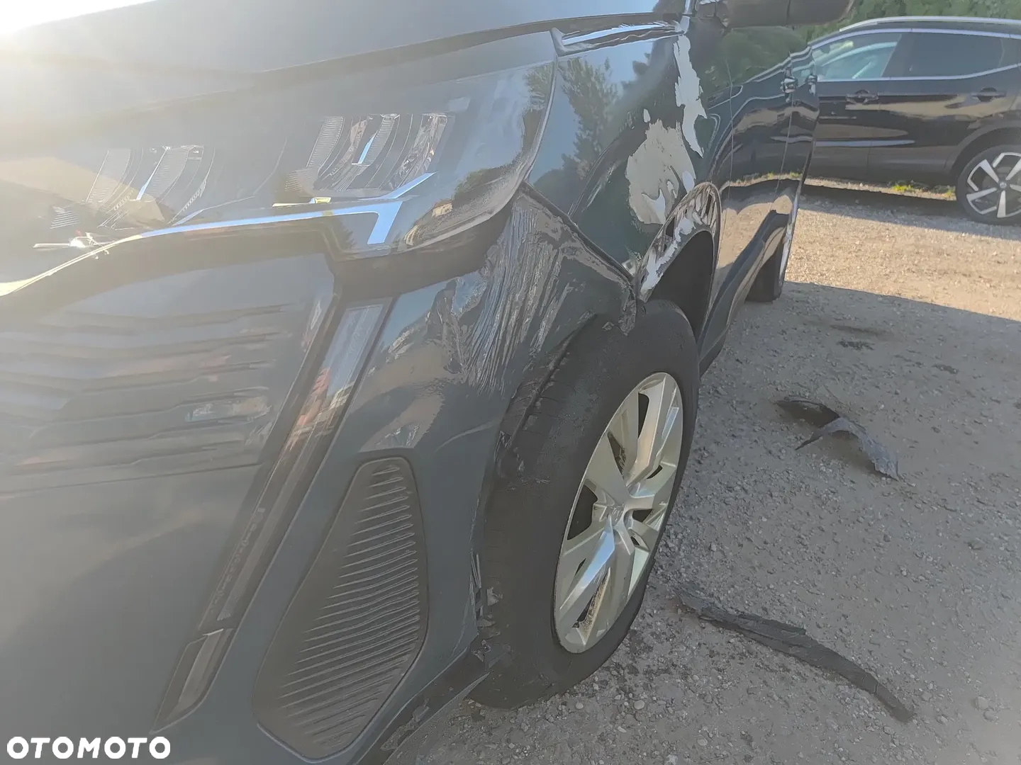 Peugeot 5008 1.2 PureTech Active S&S EAT8 - 37