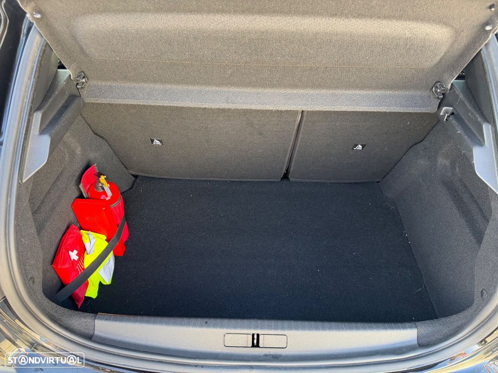 Peugeot 208 PureTech 75 Active Pack - 17