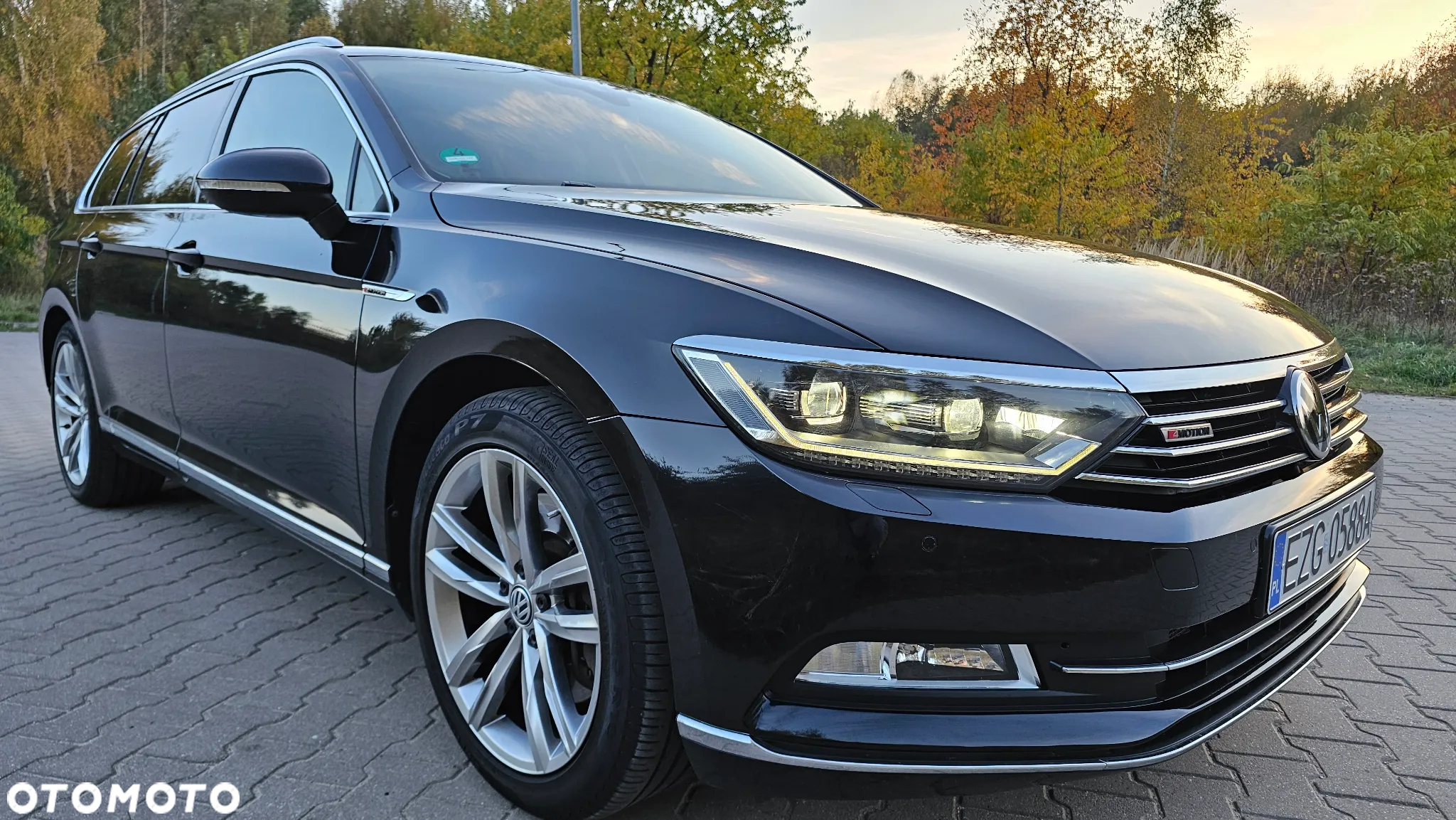 Volkswagen Passat 2.0 TDI Bi-Turbo BMT 4Mot Highline DSG - 16