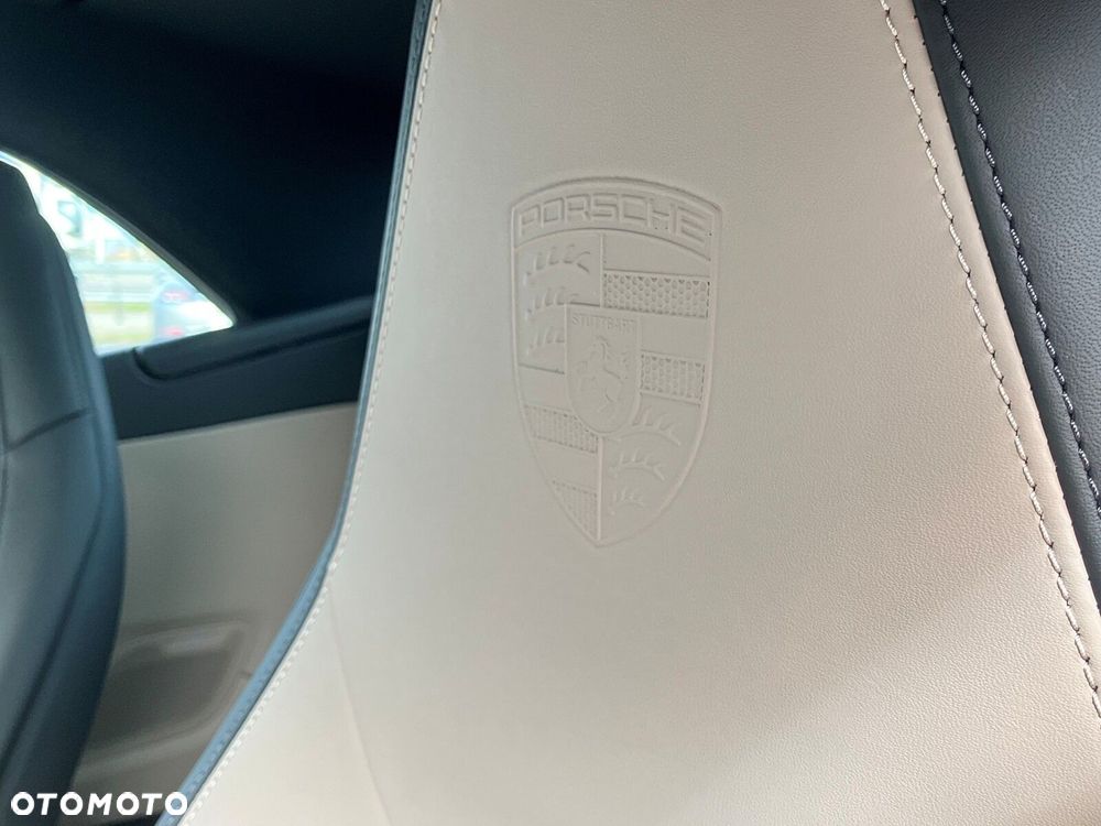 Porsche 911 - 37
