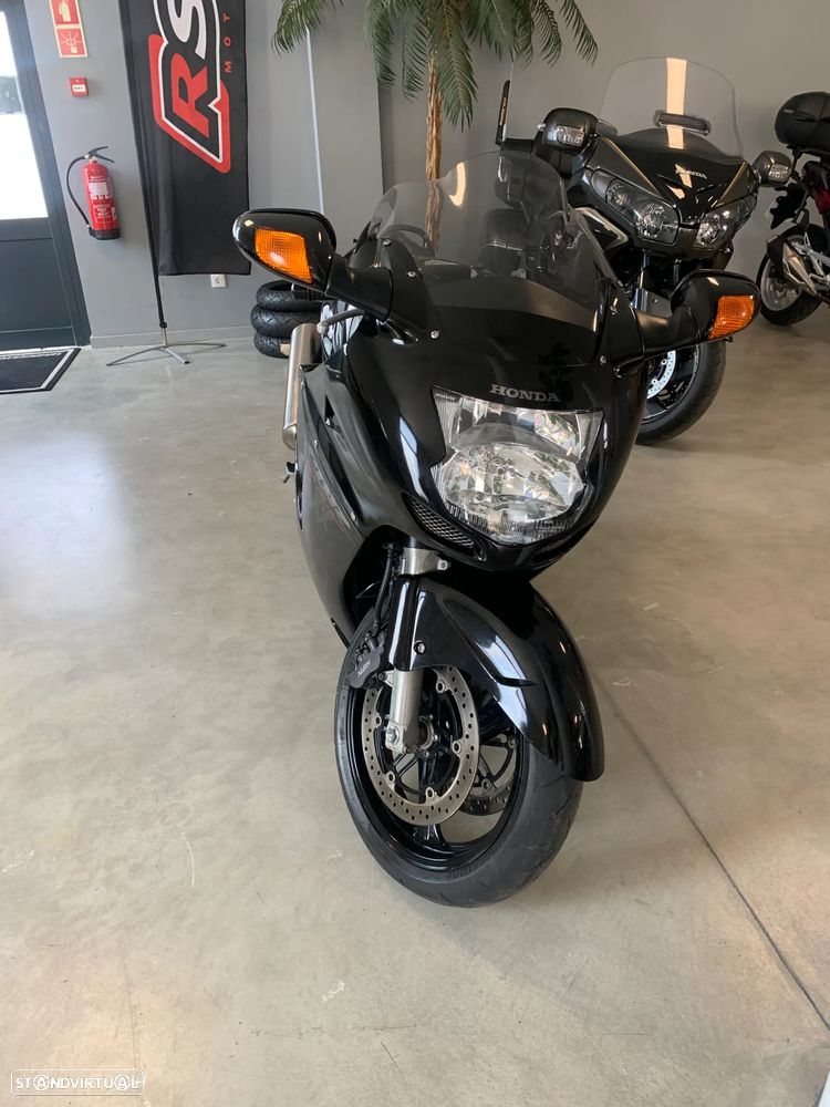Honda CBR CBR XX - 3