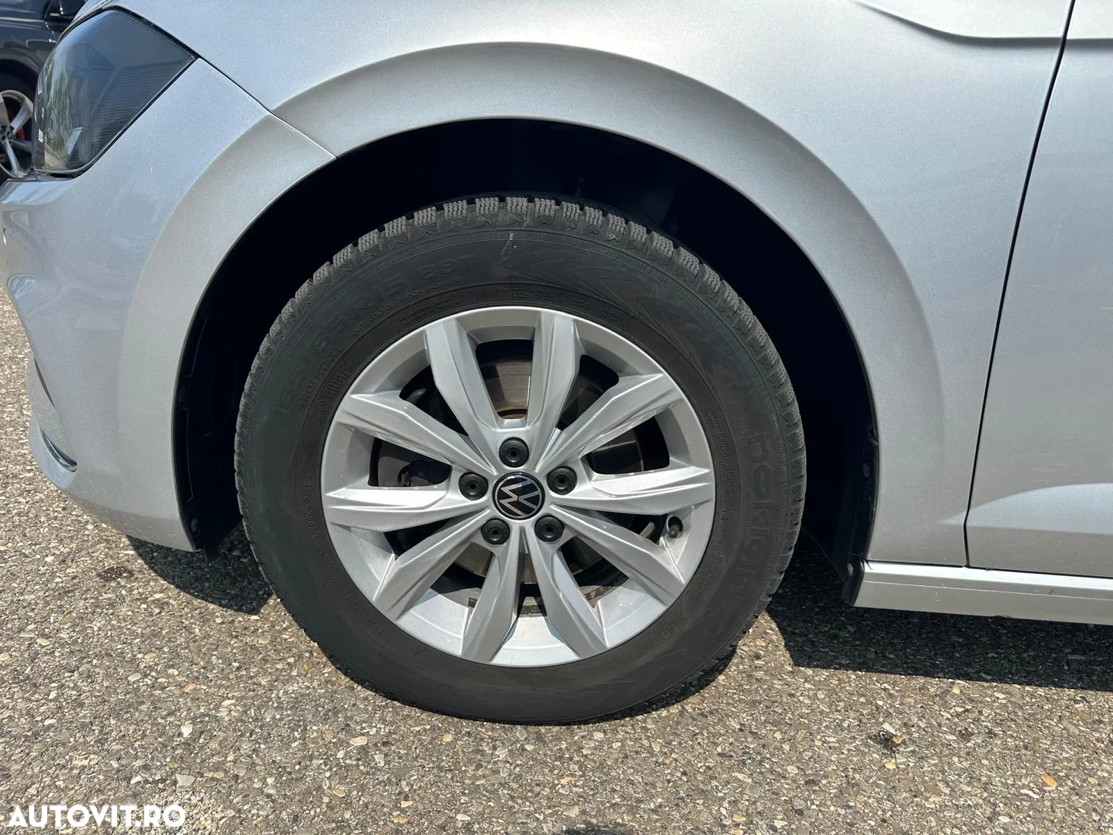 Volkswagen Polo 1.0 TSI DSG Highline - 9