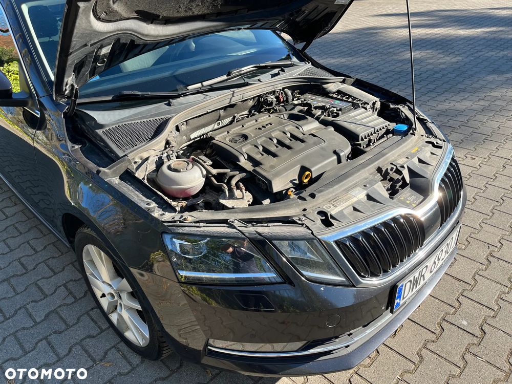 Skoda Octavia 2.0 TDI Style DSG - 7