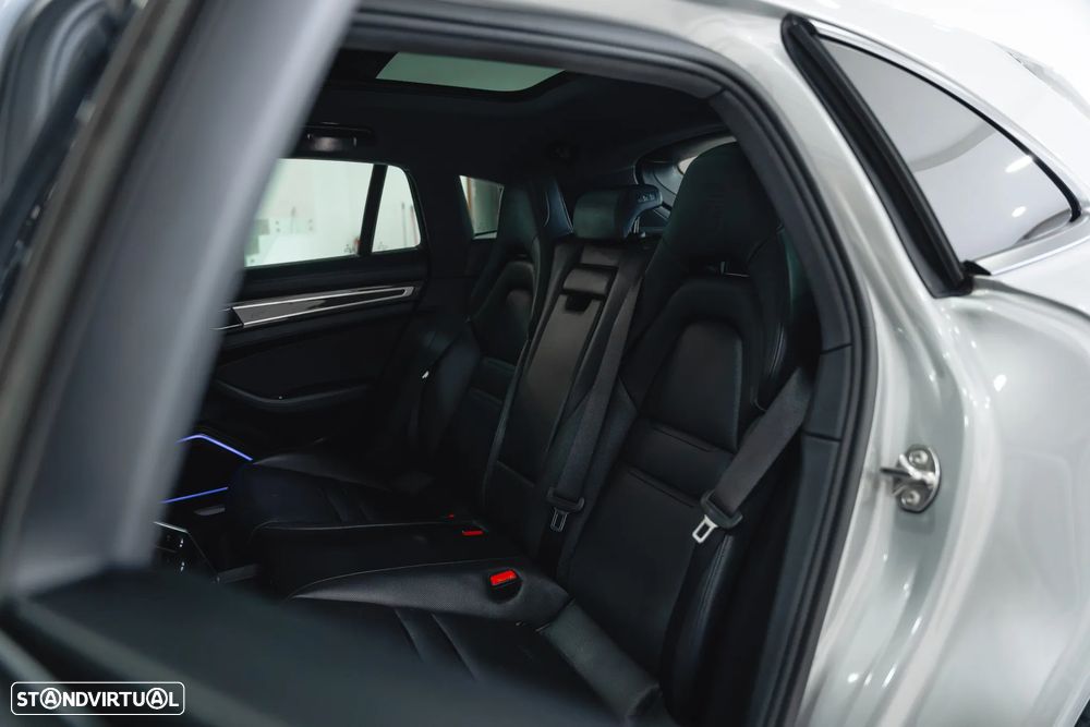 Porsche Panamera Sport Turismo 4 E-Hybrid Edition 10 Anos - 50