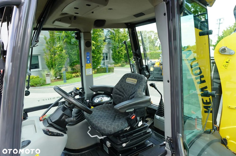 New Holland B 115 C / 1000 MTH! / 2021 - 24