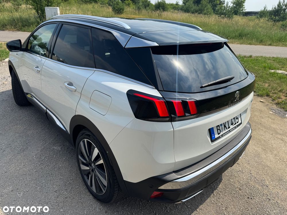 Peugeot 3008 1.6 PureTech Hybrid4 PHEV Allure Pack S&S EAT8 - 17