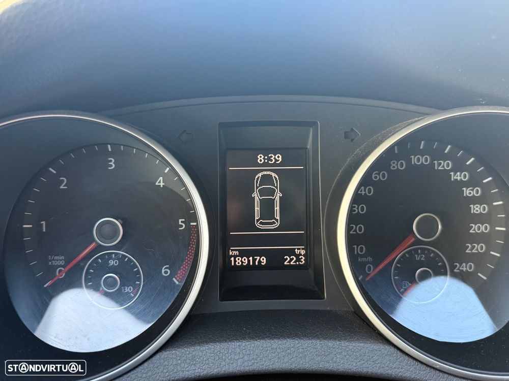VW Golf 1.6 TDi Confortline - 11