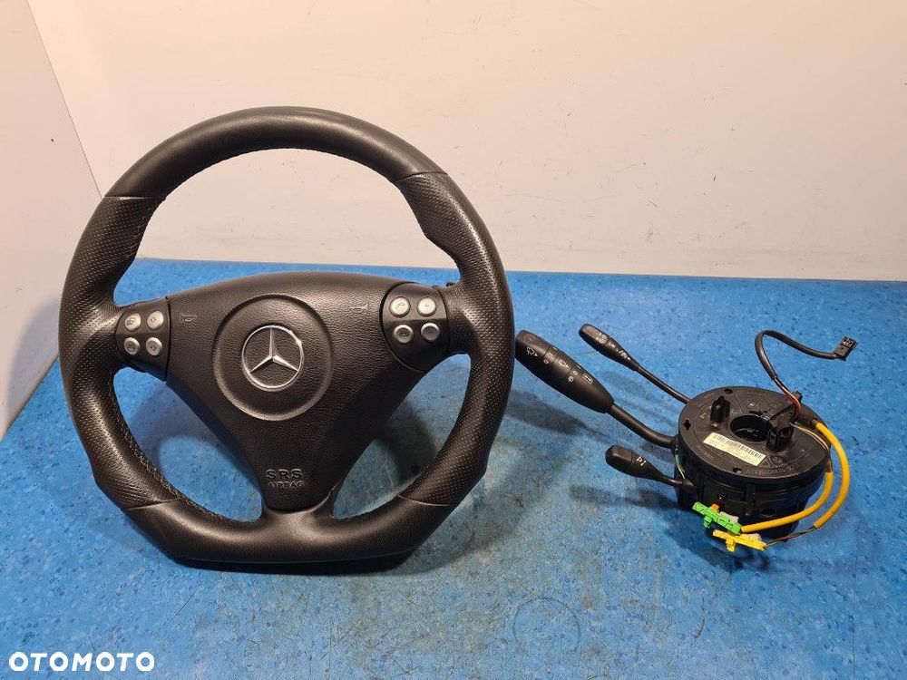 MERCEDES W203 LIFT KIEROWNICA Z ŁOPATKAMI. - 1