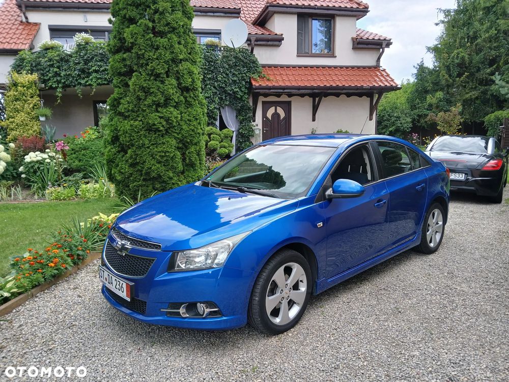 Chevrolet Cruze 1.8 LTZ+