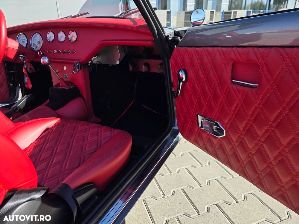 Triumph Spitfire 1977 photo 5