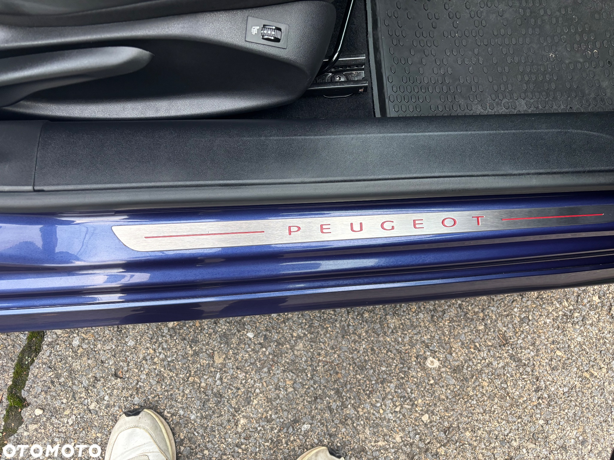 Peugeot 208 1.6 THP GTi - 30