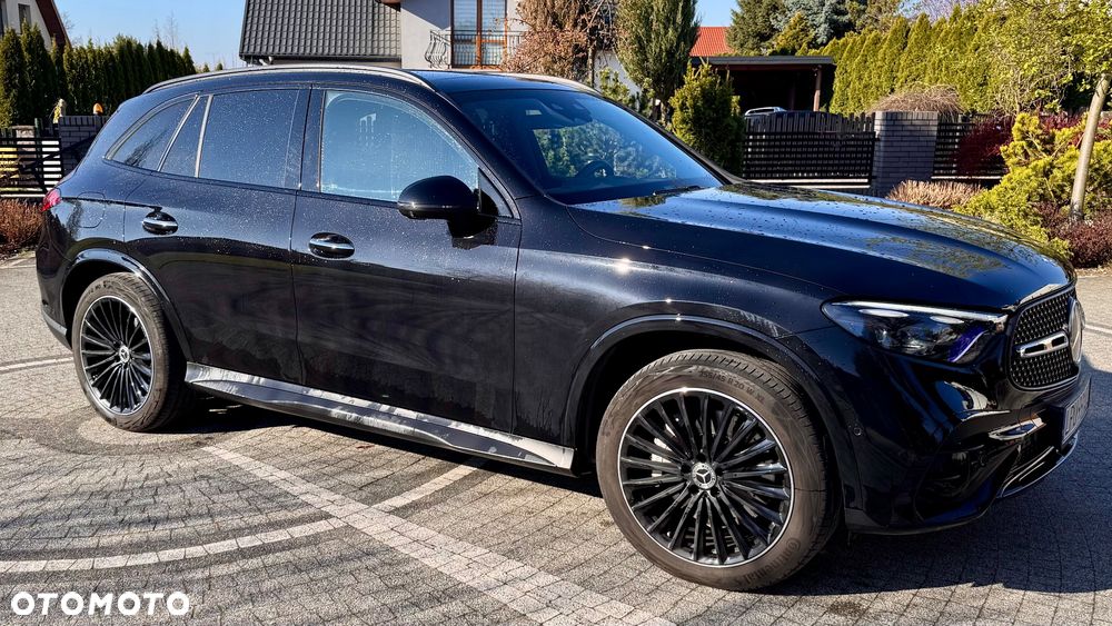 Mercedes-Benz GLC 220 d mHEV 4-Matic AMG Line - 4