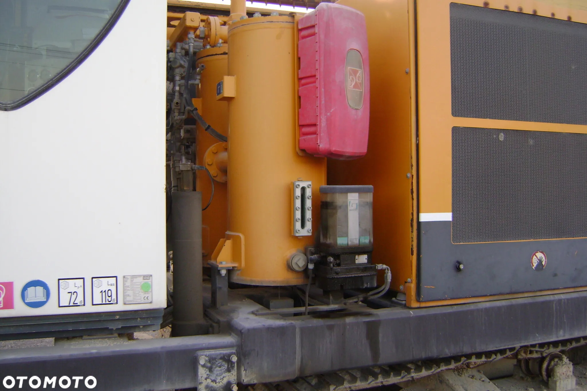 HBM 80 HAUS HERR - 6