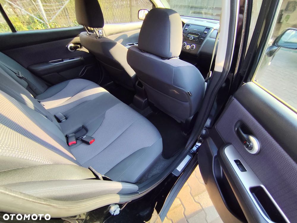 Nissan Tiida 1.6 Acenta - 13