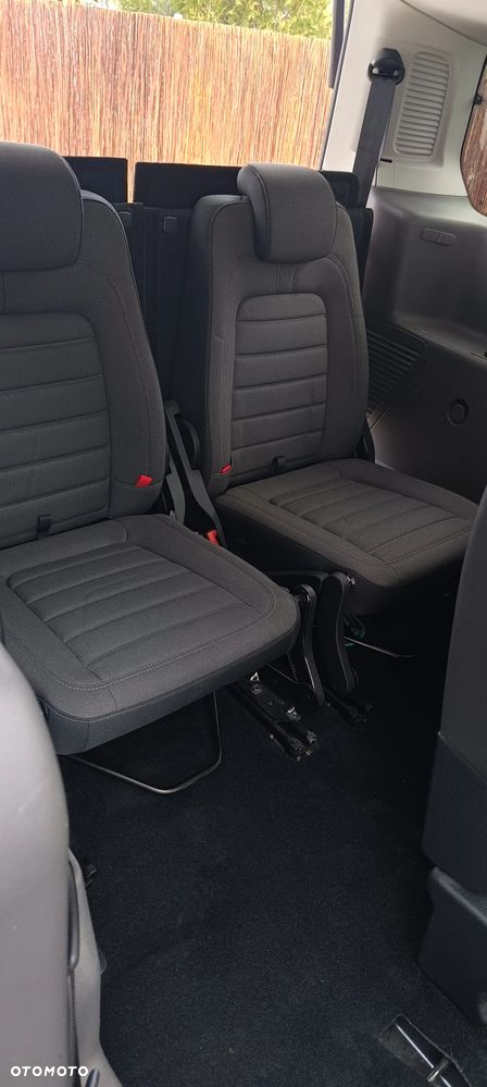 Ford Tourneo Connect - 25