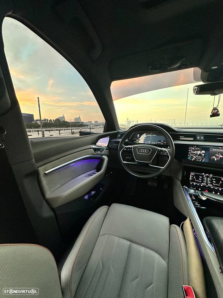 Audi e-tron 55 quattro S line - 20