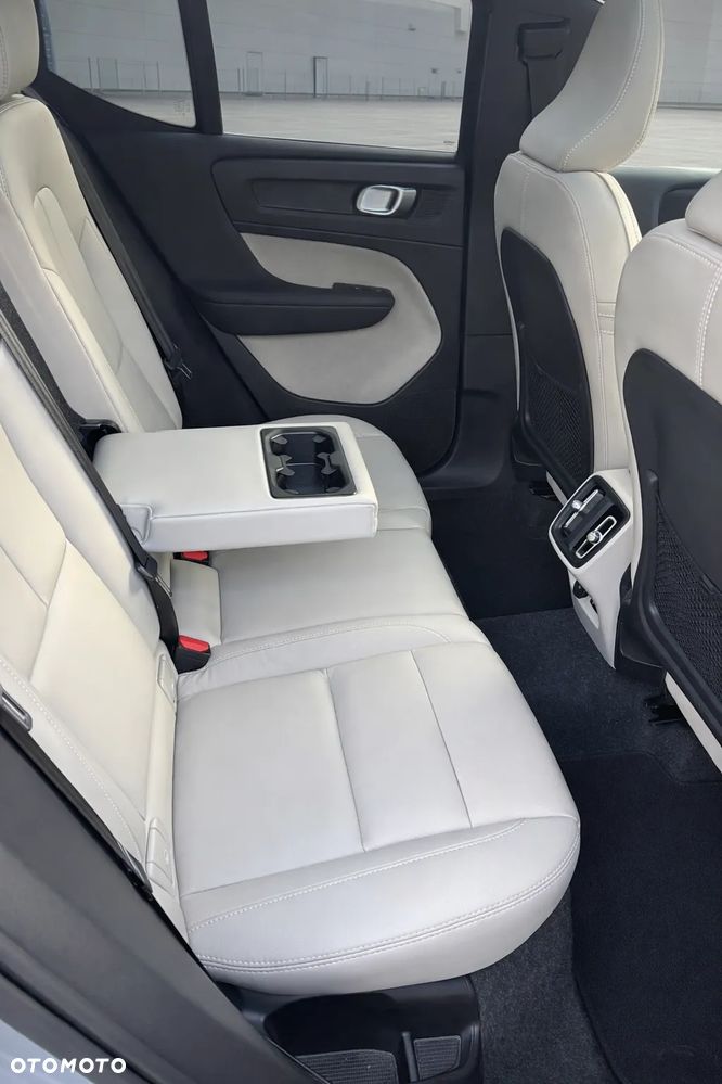 Volvo XC 40 B5 B AWD Ultimate Bright - 10