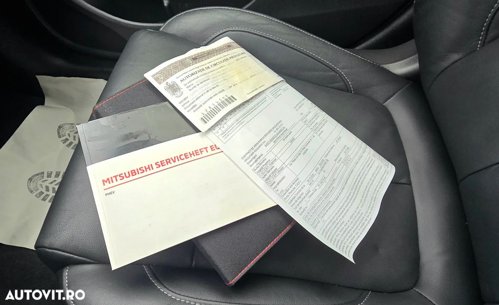 Mitsubishi Eclipse-Cross Plug-In Hybrid 4WD Plus Select - 34