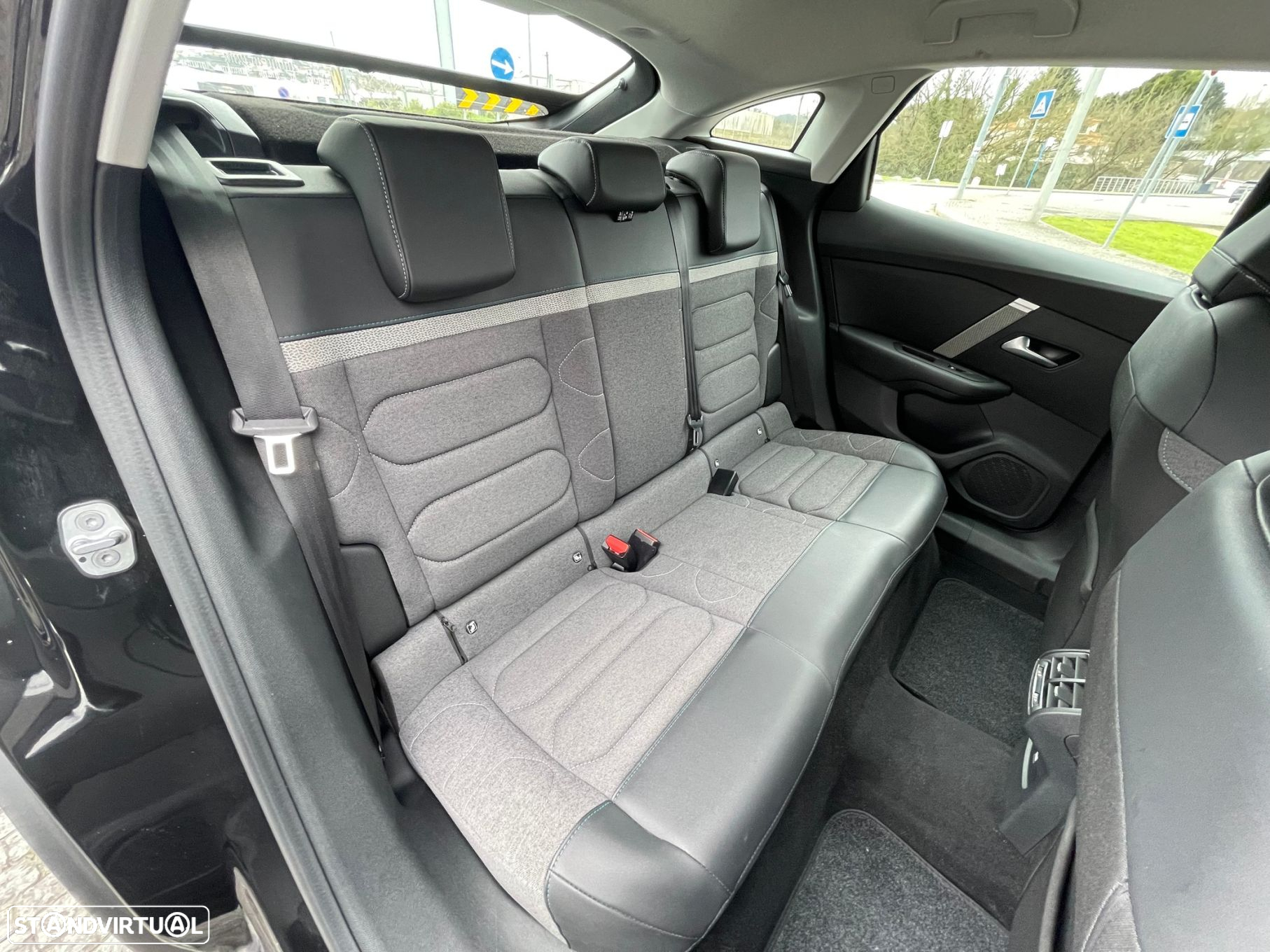 Citroën C4 1.2 PureTech Feel Pack - 44