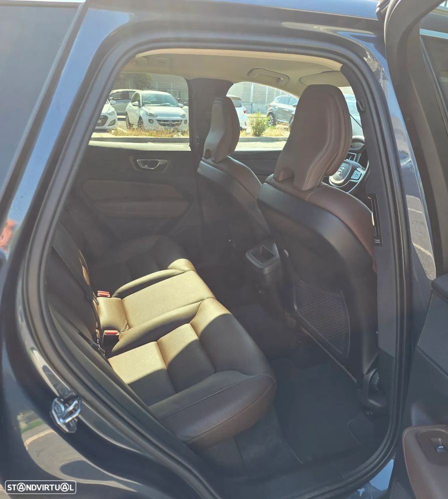 Volvo XC 60 2.0 D4 Momentum Plus - 14