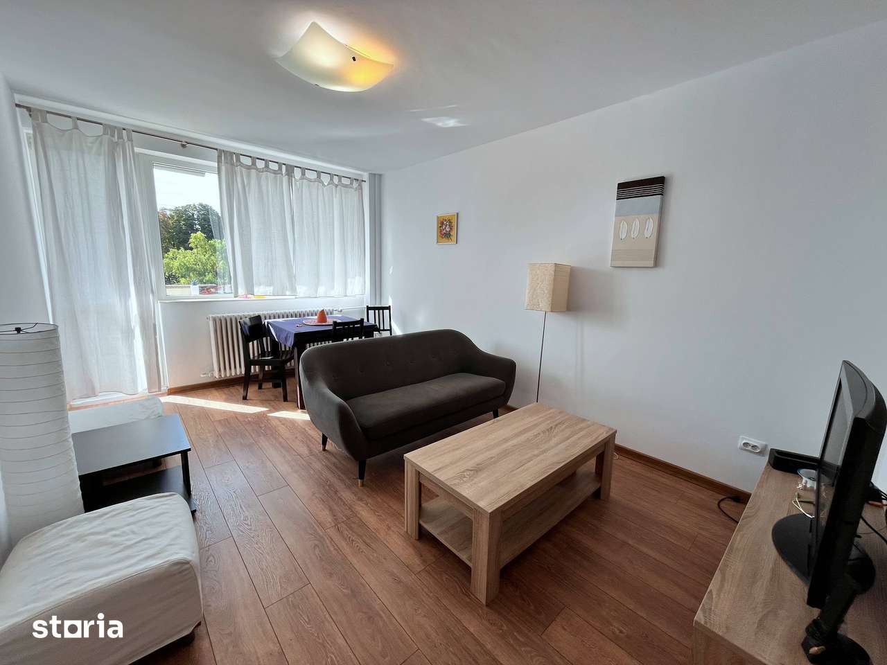 Apartament cu 3 camere cu priveliste spre Parcul Central — fotografia 3