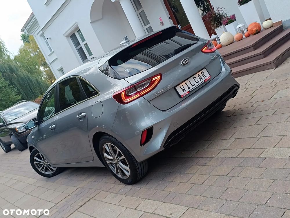 Kia Ceed 2021 photo 3