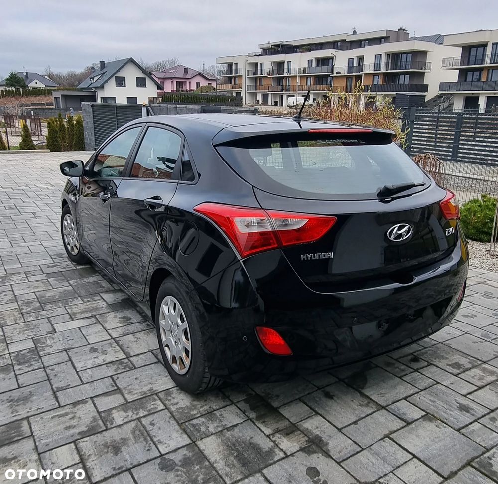 Hyundai i30 1.4 Classic + - 6