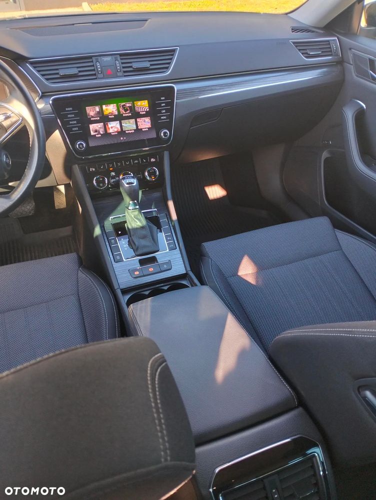 Skoda Superb 2.0 TDI SCR 4x4 Style DSG - 17