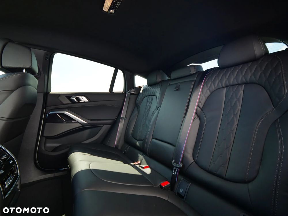BMW X6 xDrive30d mHEV sport - 32