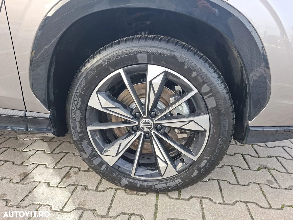 MG HS HEV Luxury - 10