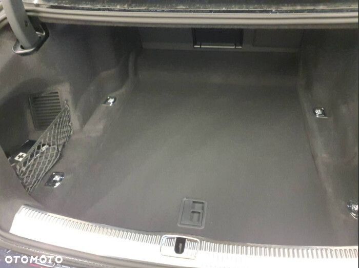 Audi A8 - 13