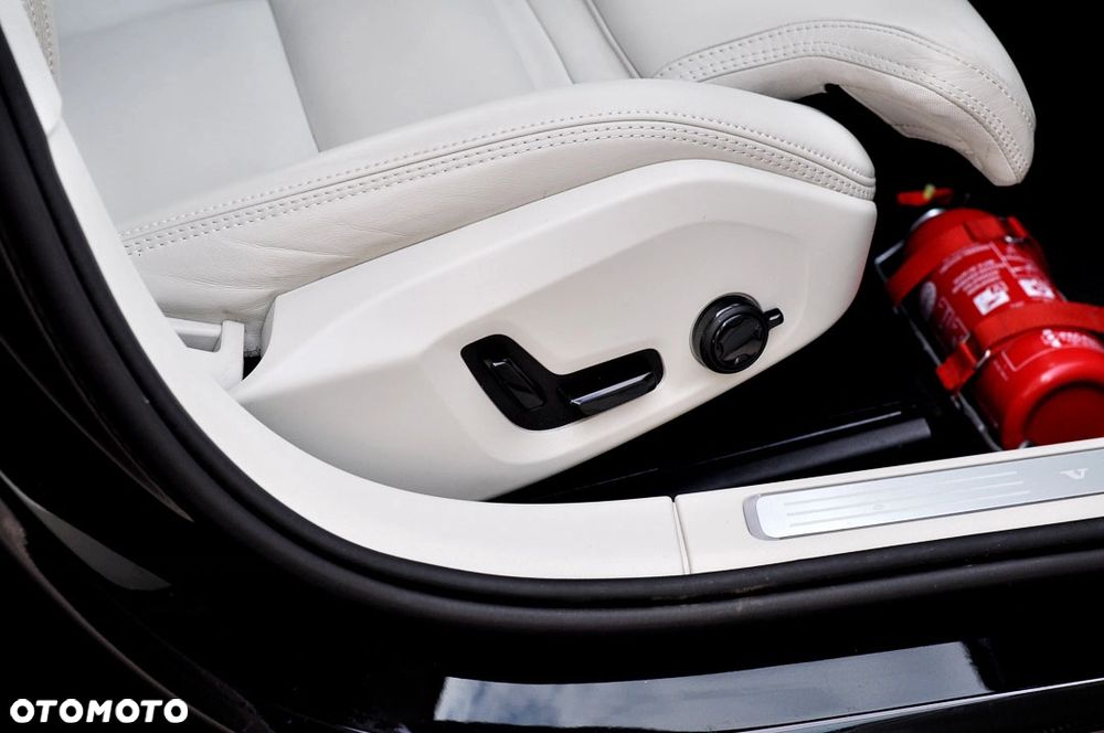 Volvo S90 D4 Geartronic Inscription - 29