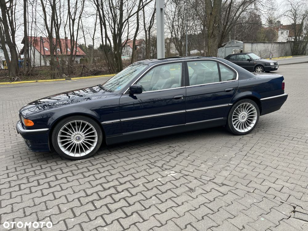 BMW Seria 7 - 2
